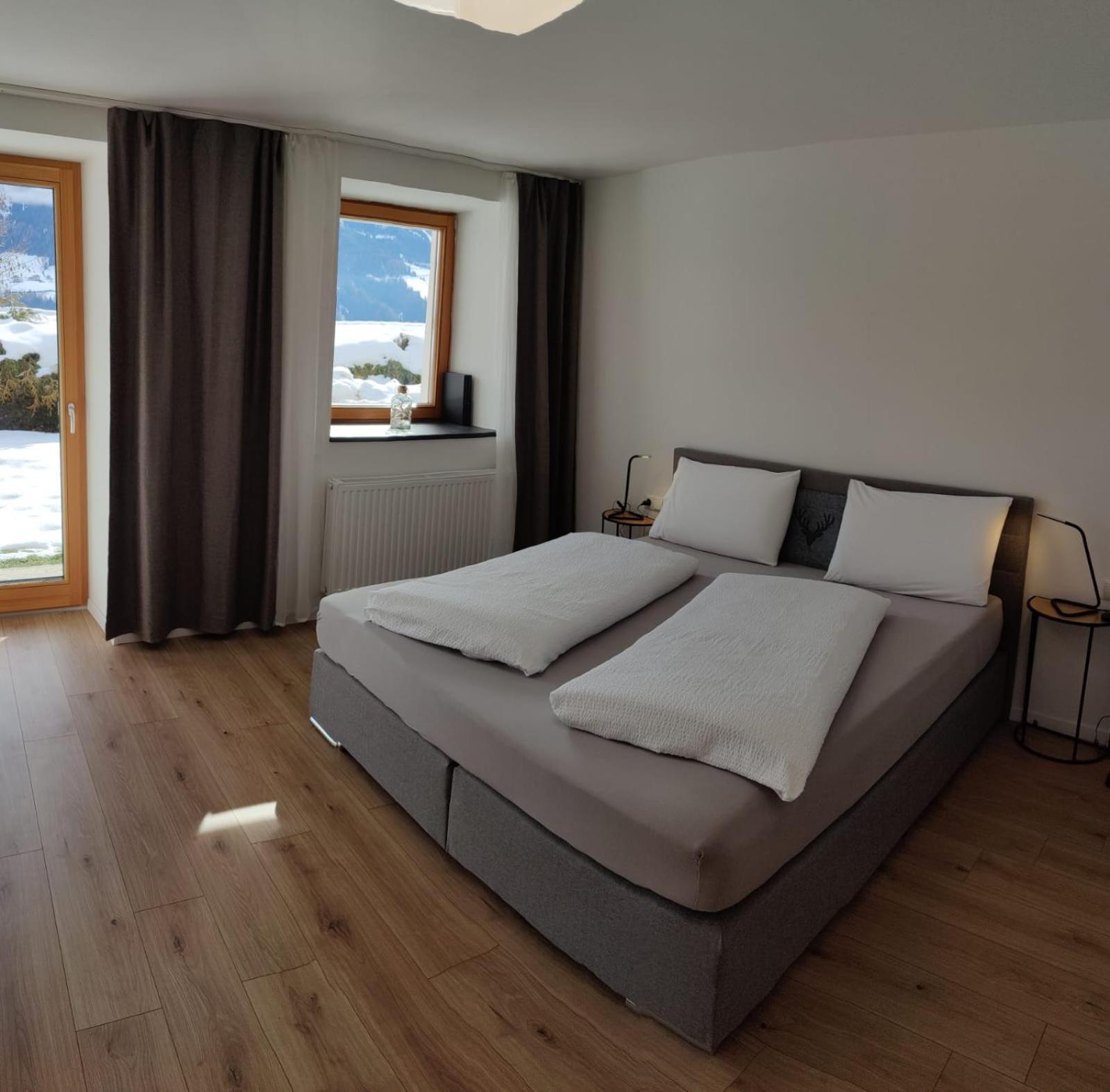 Alp-Hof Apartments Stanga Kültér fotó