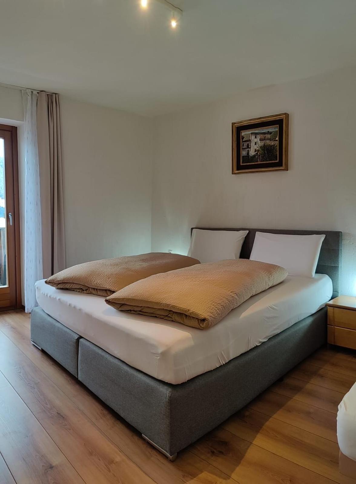 Alp-Hof Apartments Stanga Kültér fotó